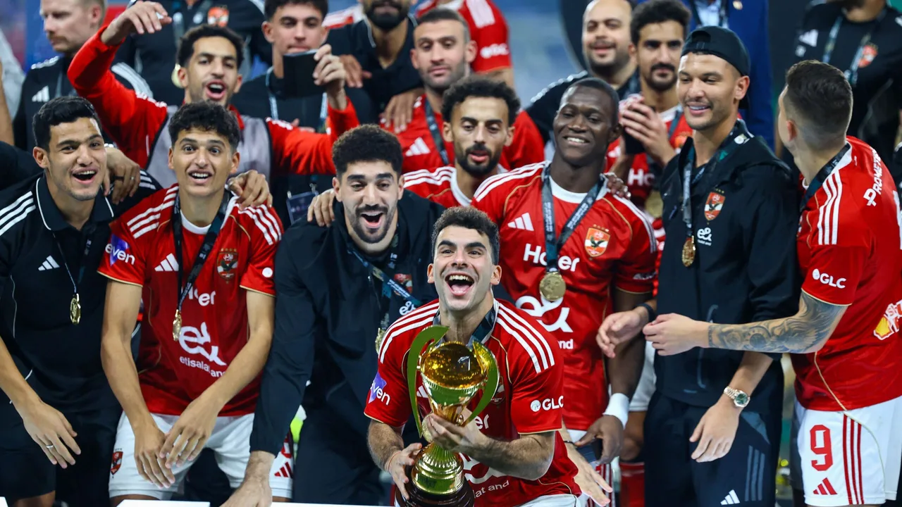 قنوات مجانية.. طريقة متابعة مباراة الأهلي ويانج أفريكانز في دوري أبطال أفريقيا بنقرة واحدة